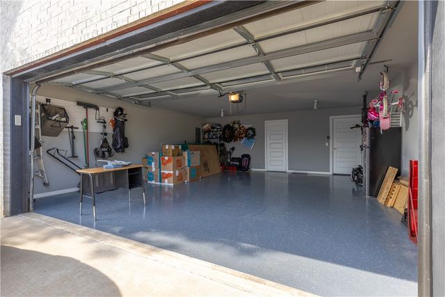 284 Ranalli Avenue, Tontitown, AR 72762