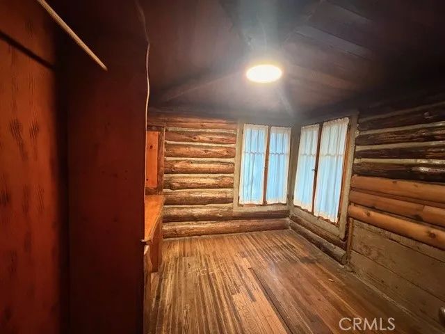 41099 Valley Of The Falls, Forest Falls, CA 92339