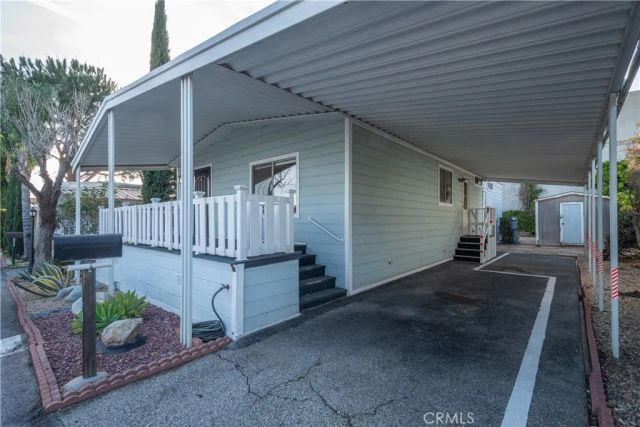 15445 Cobalt 220, Sylmar, CA 91342