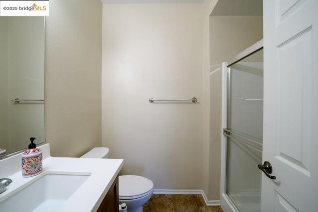 1350 Mistletoe Dr, Beaumont, CA 92223