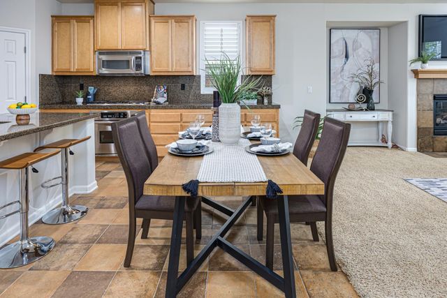 7146 Claremont Cir, Roseville, CA 95678