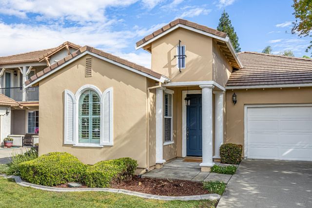7146 Claremont Cir, Roseville, CA 95678
