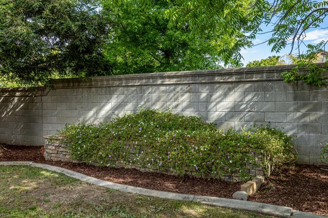 7146 Claremont Cir, Roseville, CA 95678