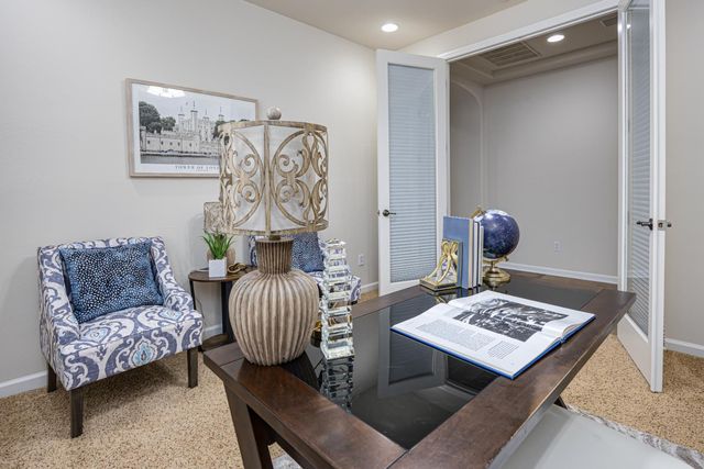 7146 Claremont Cir, Roseville, CA 95678