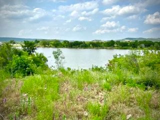 137 White Moon Road, Graham, TX 76449