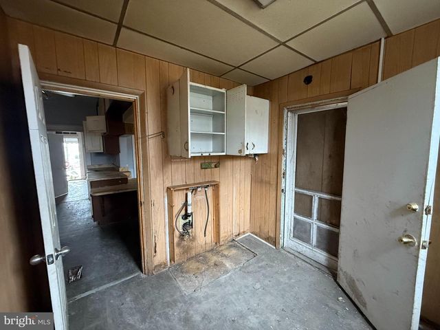 556 RADNOR AVE, Baltimore, MD 21212