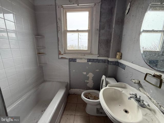 556 RADNOR AVE, Baltimore, MD 21212