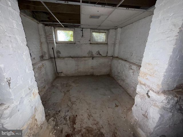 556 RADNOR AVE, Baltimore, MD 21212