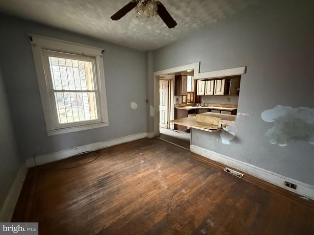 556 RADNOR AVE, Baltimore, MD 21212