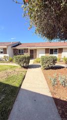 3660 N Vista Campana No. 8, Oceanside, CA 92057