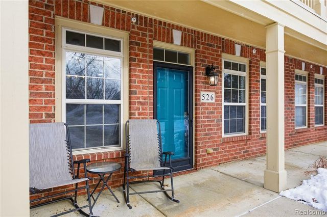 526 Red Oak Court, Walled Lake, MI 48390