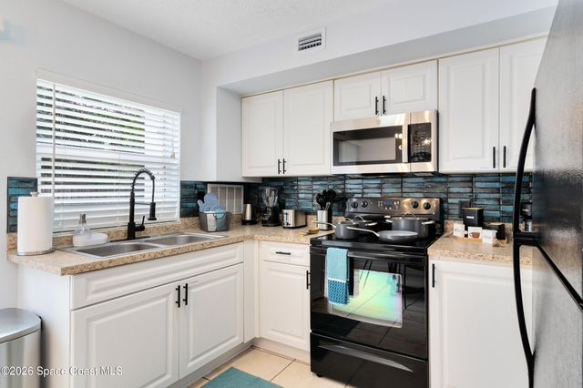 1031 Park Drive 5, Indian Harbour Beach, FL 32937
