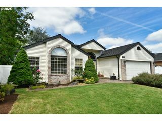6895 Sw 169TH Pl, Beaverton, OR 97007