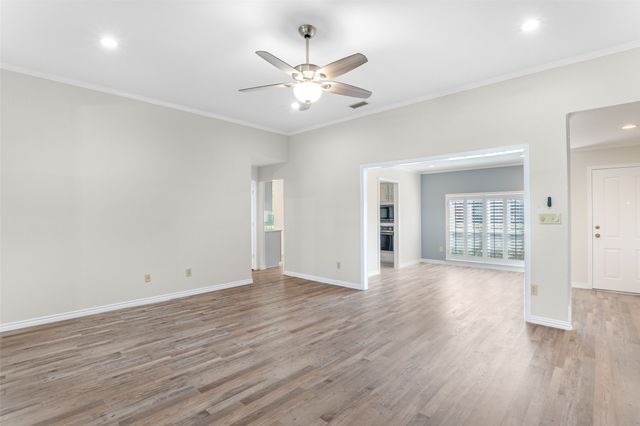 409 Doral Place, Garland, TX 75043