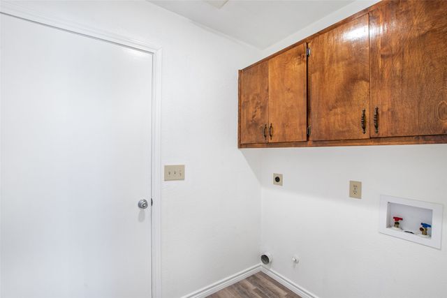 409 Doral Place, Garland, TX 75043