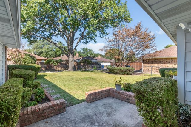 409 Doral Place, Garland, TX 75043