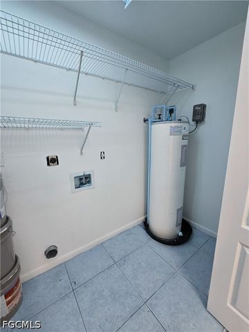 2816 9th ST SW, Lehigh Acres, FL 33976