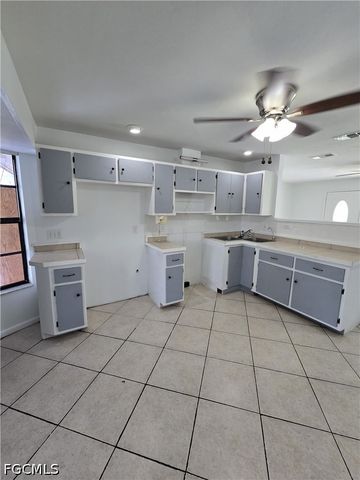 2816 9th ST SW, Lehigh Acres, FL 33976