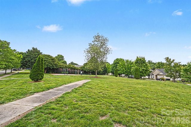 12522 Twelvetrees Lane, Huntersville, NC 28078