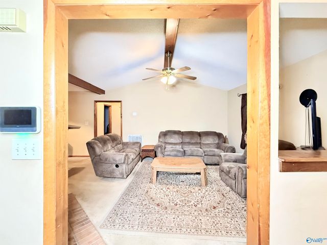 2010 Rosewood Drive NW, Huntsville, AL 35810