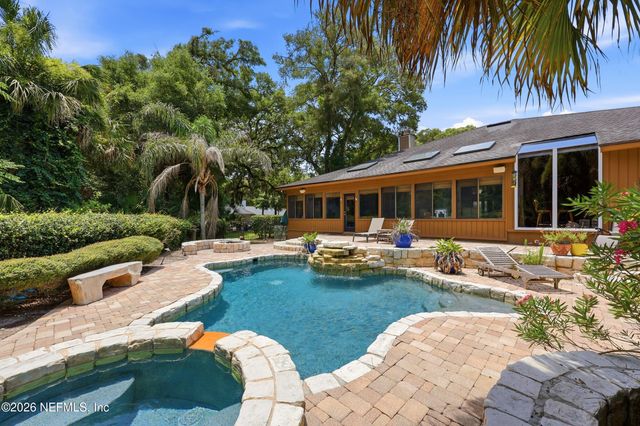 1978 BRISTA DE MAR Circle, Atlantic Beach, FL 32233