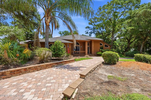 1978 BRISTA DE MAR Circle, Atlantic Beach, FL 32233
