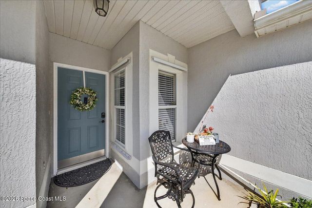 1576 Vista Lake Circle, Melbourne, FL 32904