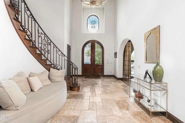 2330 Crystal Lane, Pasadena, CA 91107