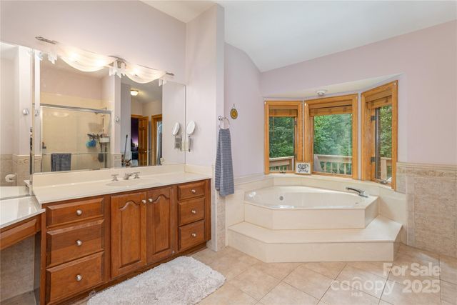 19 Timber Park Drive, Black Mountain, NC 28711