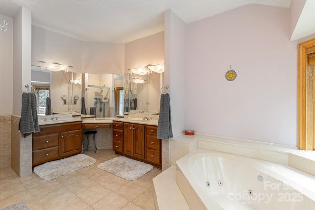 19 Timber Park Drive, Black Mountain, NC 28711