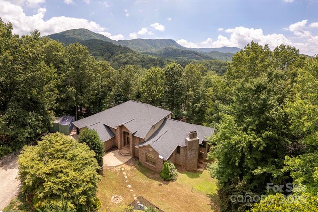 19 Timber Park Drive, Black Mountain, NC 28711