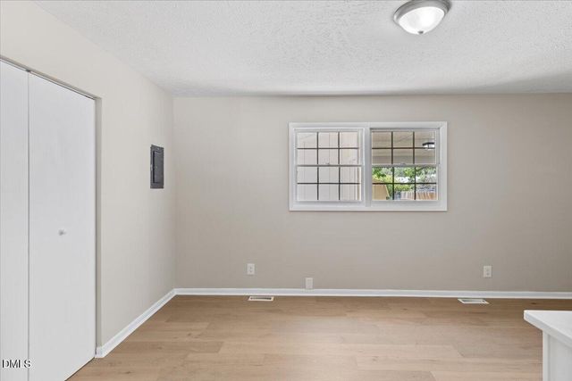 102 Queen Guenevere Trail, Garner, NC 27529