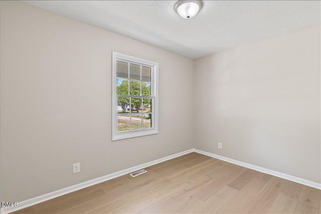 102 Queen Guenevere Trail, Garner, NC 27529