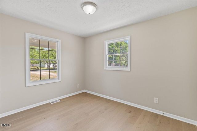 102 Queen Guenevere Trail, Garner, NC 27529