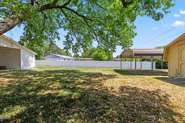 102 Queen Guenevere Trail, Garner, NC 27529