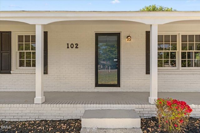 102 Queen Guenevere Trail, Garner, NC 27529