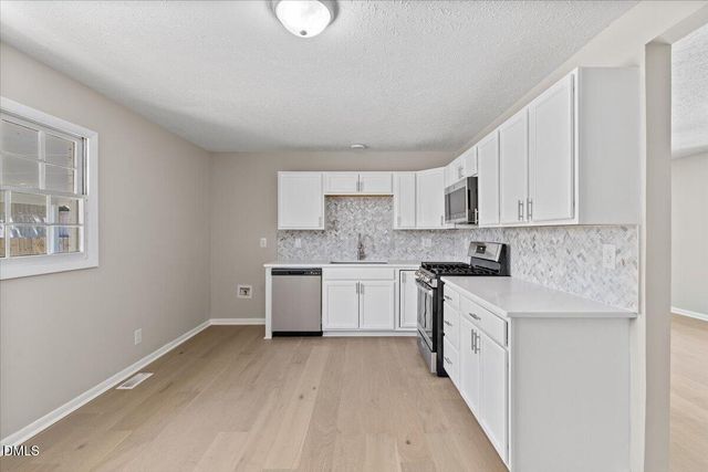 102 Queen Guenevere Trail, Garner, NC 27529