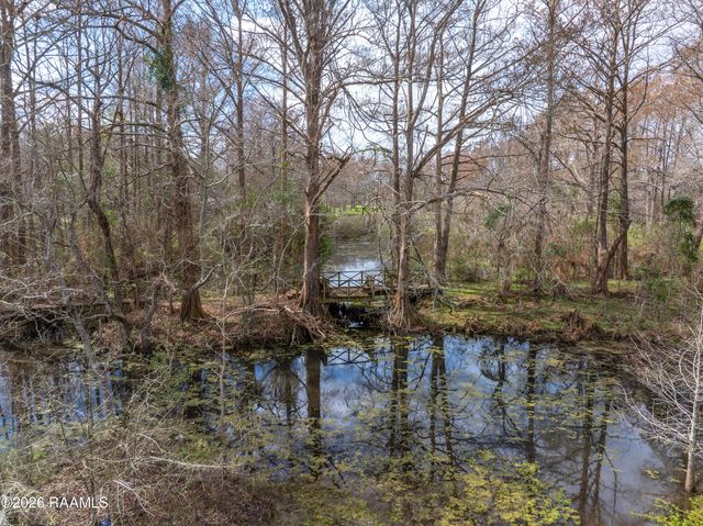 100 Fallow Lane, Broussard, LA 70518