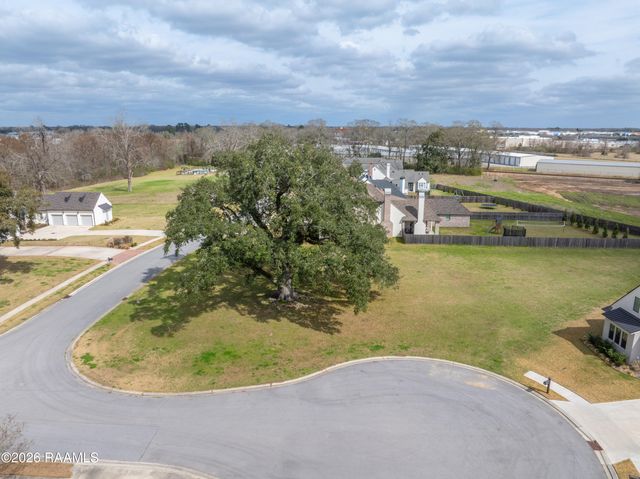 100 Fallow Lane, Broussard, LA 70518