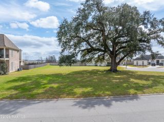 100 Fallow Lane, Broussard, LA 70518