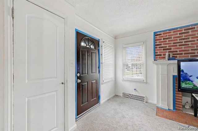 6849 Rosemont Avenue, Detroit, MI 48228