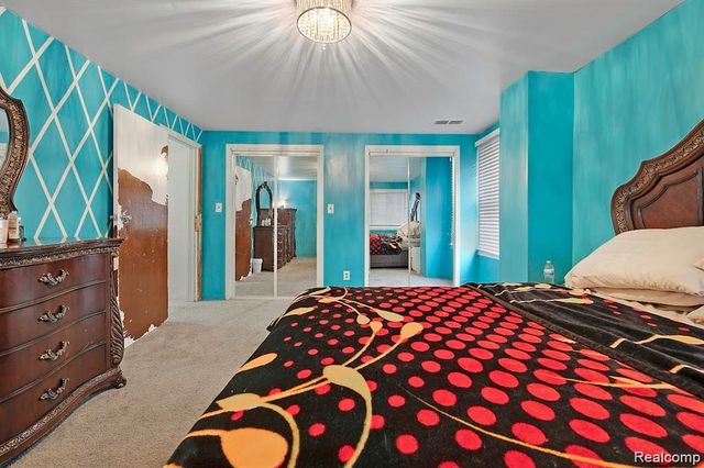 6849 Rosemont Avenue, Detroit, MI 48228