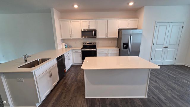 803 Lucky Clover Way, Fuquay Varina, NC 27526