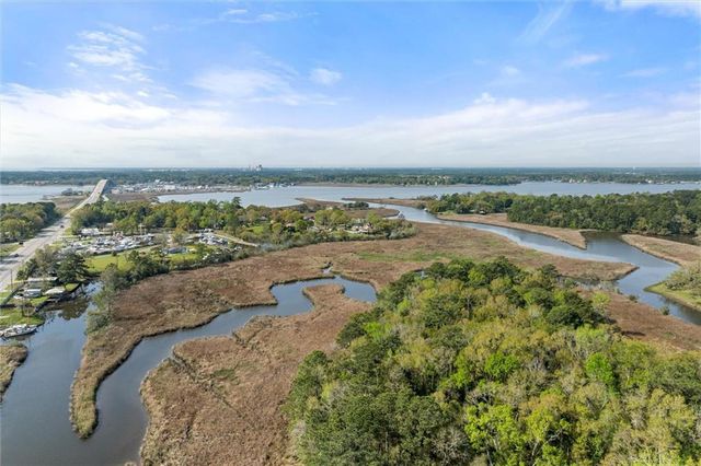 4620 Dauphin Island Parkway, Mobile, AL 36605