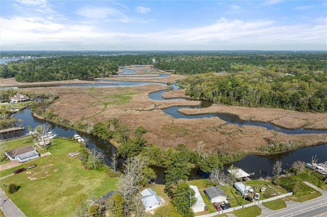 4620 Dauphin Island Parkway, Mobile, AL 36605