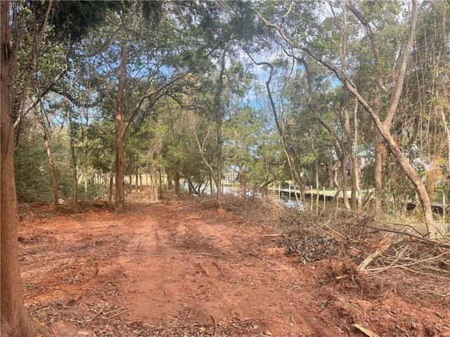 4620 Dauphin Island Parkway, Mobile, AL 36605