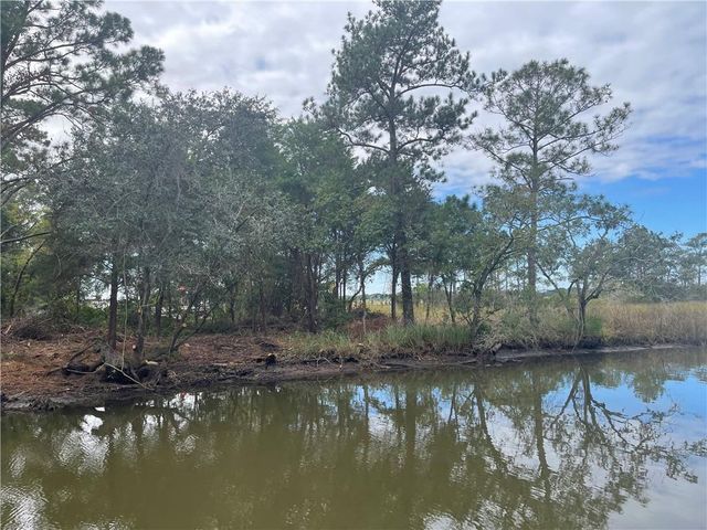 4620 Dauphin Island Parkway, Mobile, AL 36605