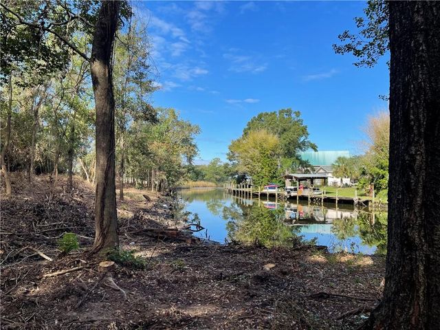 4620 Dauphin Island Parkway, Mobile, AL 36605