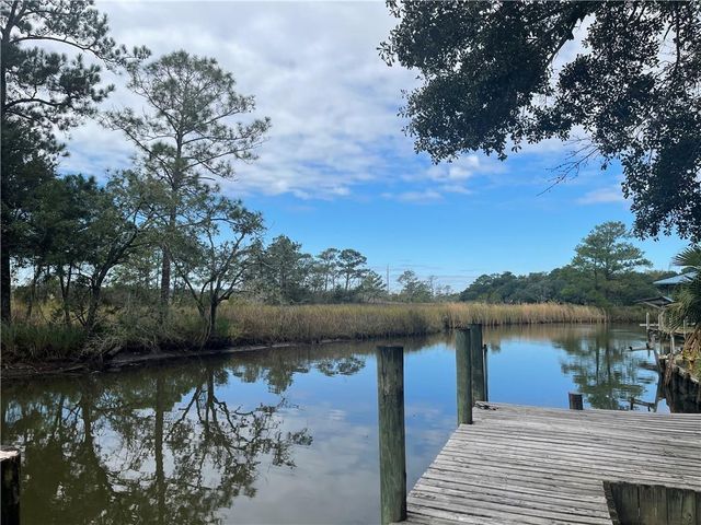 4620 Dauphin Island Parkway, Mobile, AL 36605