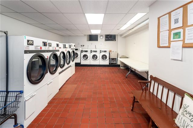 2 Westchester Avenue 2N, White Plains, NY 10601
